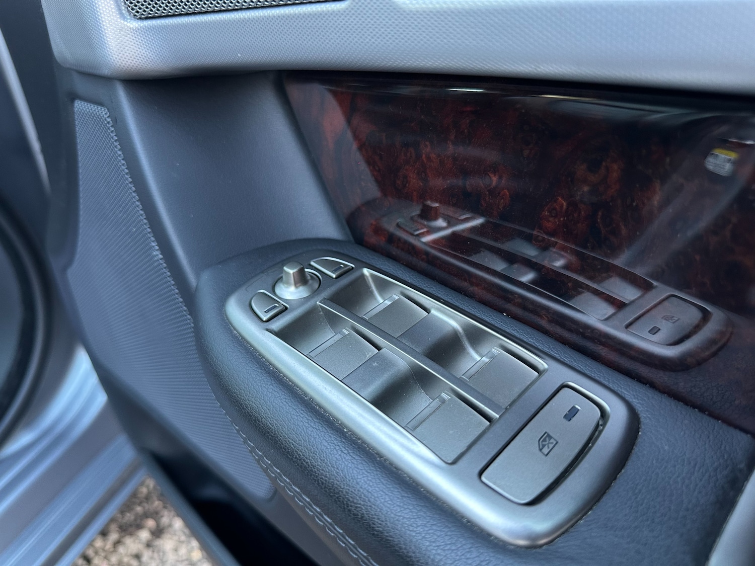 Used Jaguar XF 2011 for sale - 77069393: Photo 42