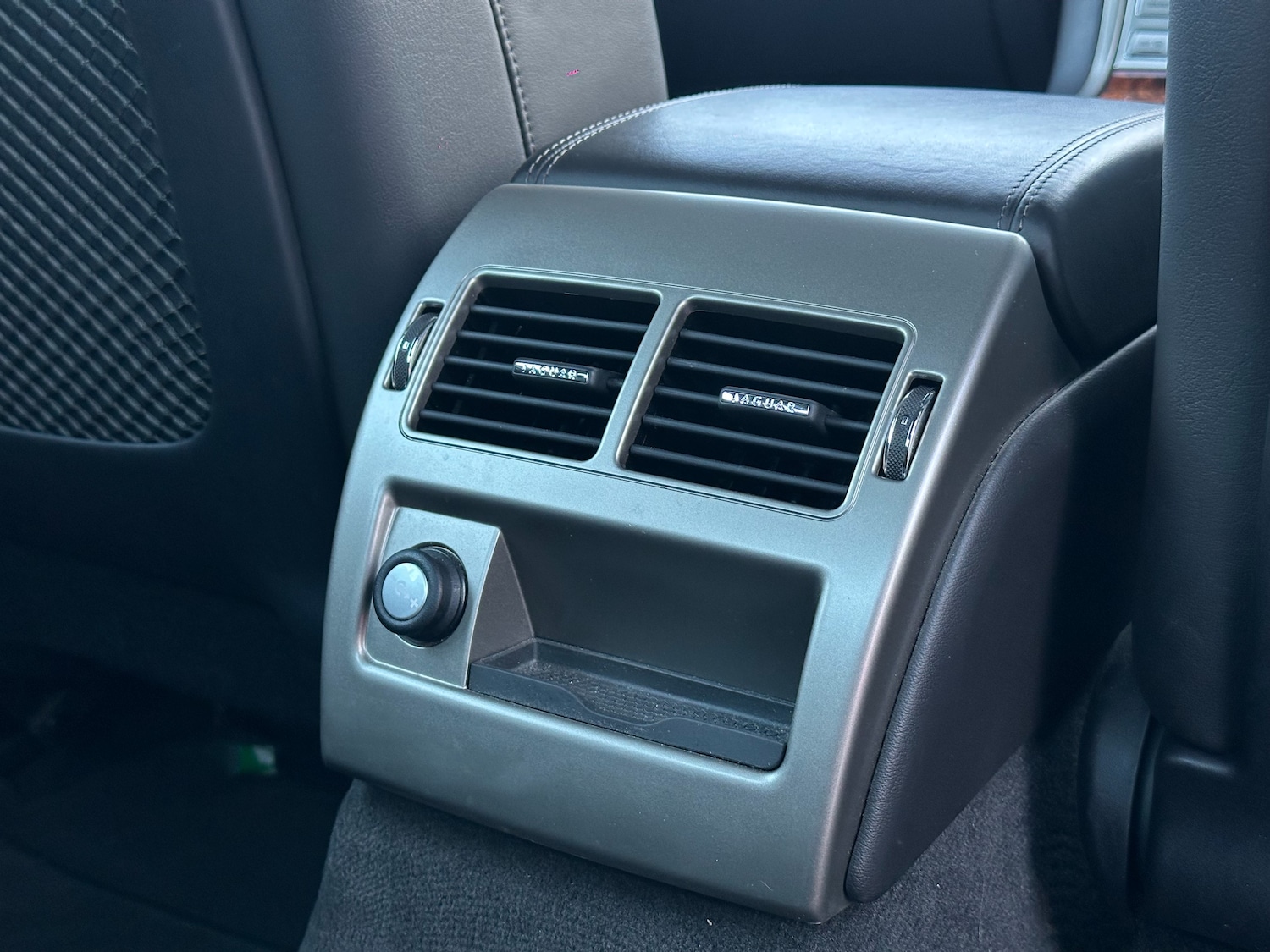 Used Jaguar XF 2011 for sale - 77069393: Photo 55