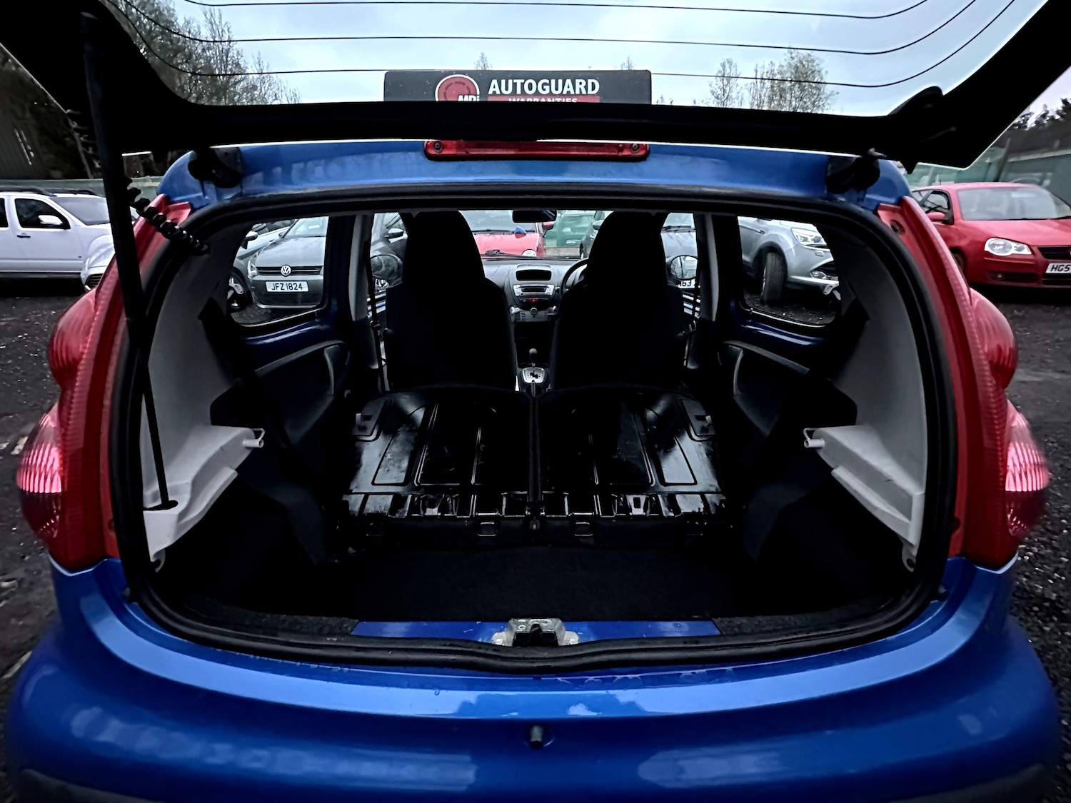 Used Peugeot 107 2011 for sale - 76731735: Photo 42