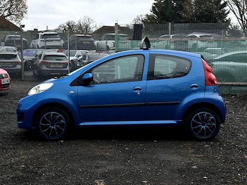 Used Peugeot 107 2011 for sale - 76731735: Photo