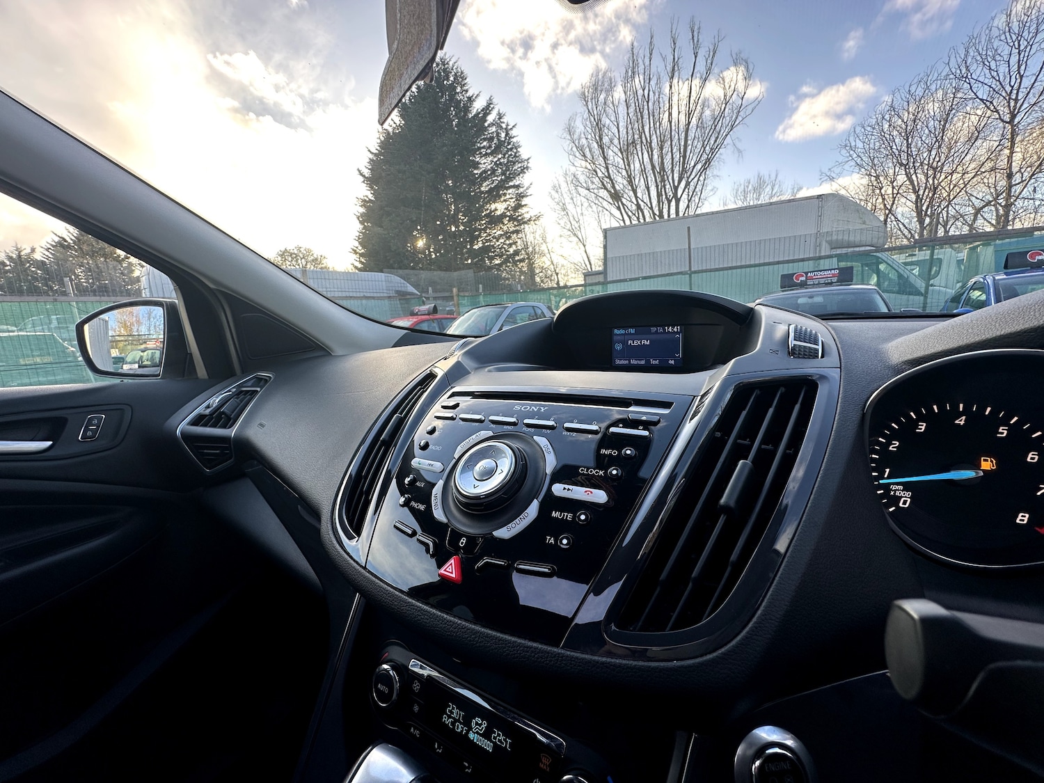 Used Ford Kuga 2015 for sale - 76905200: Photo 18