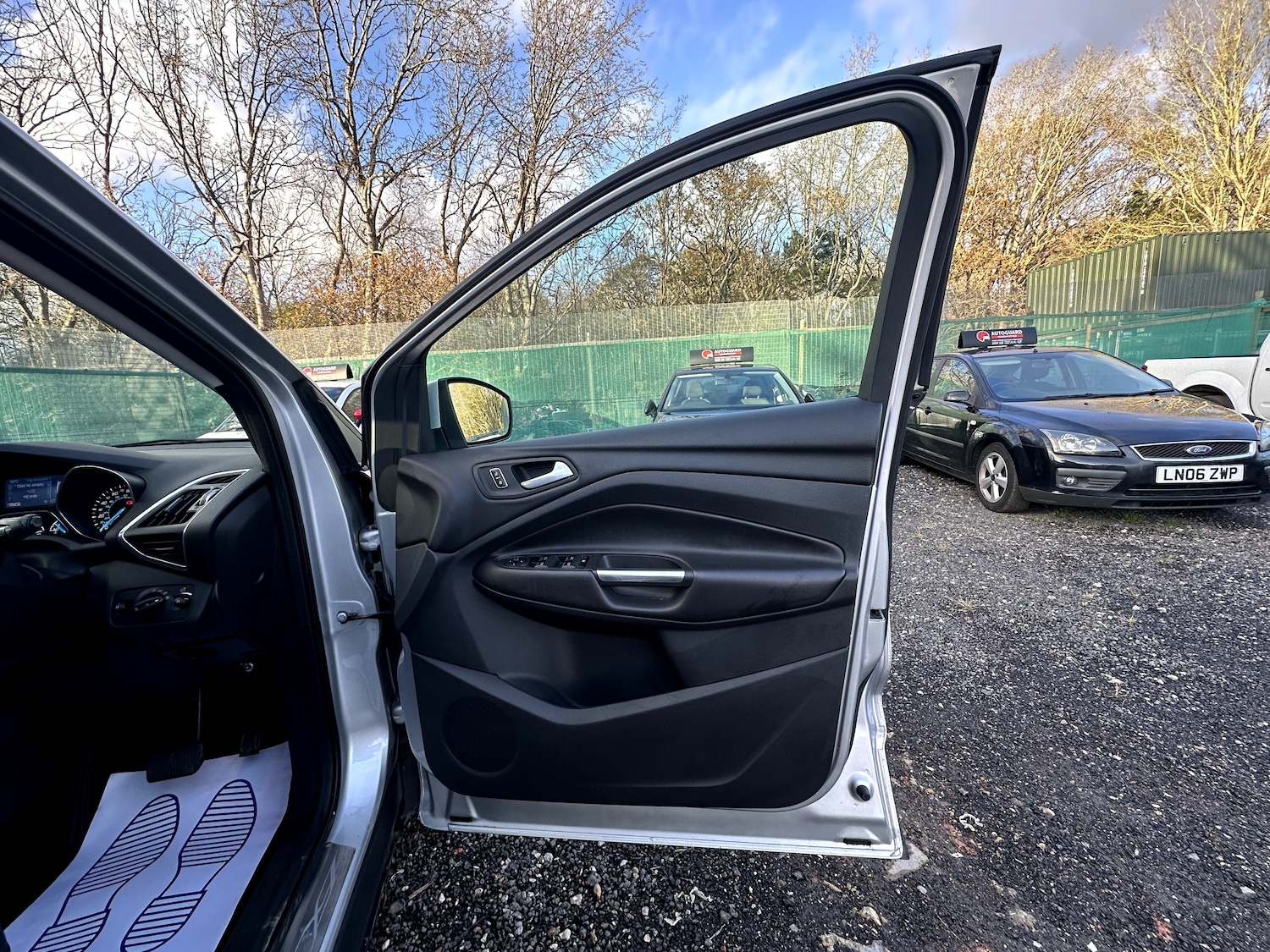 Used Ford Kuga 2015 for sale - 76905200: Photo 34