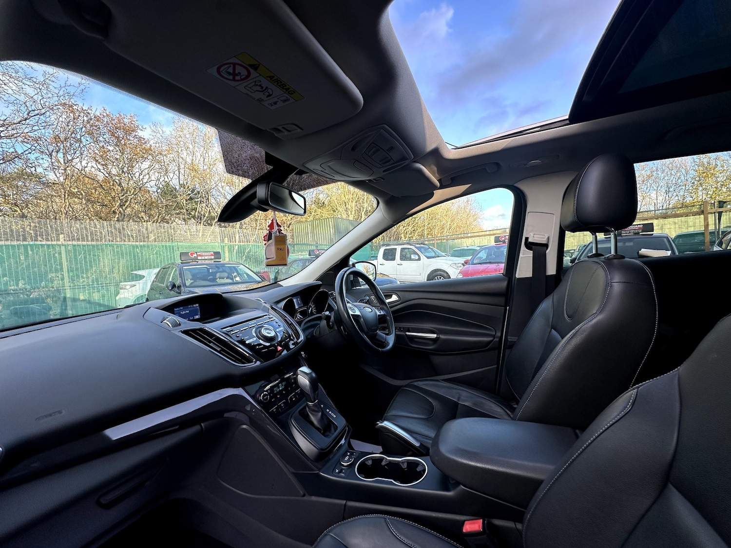 Used Ford Kuga 2015 for sale - 76905200: Photo 37