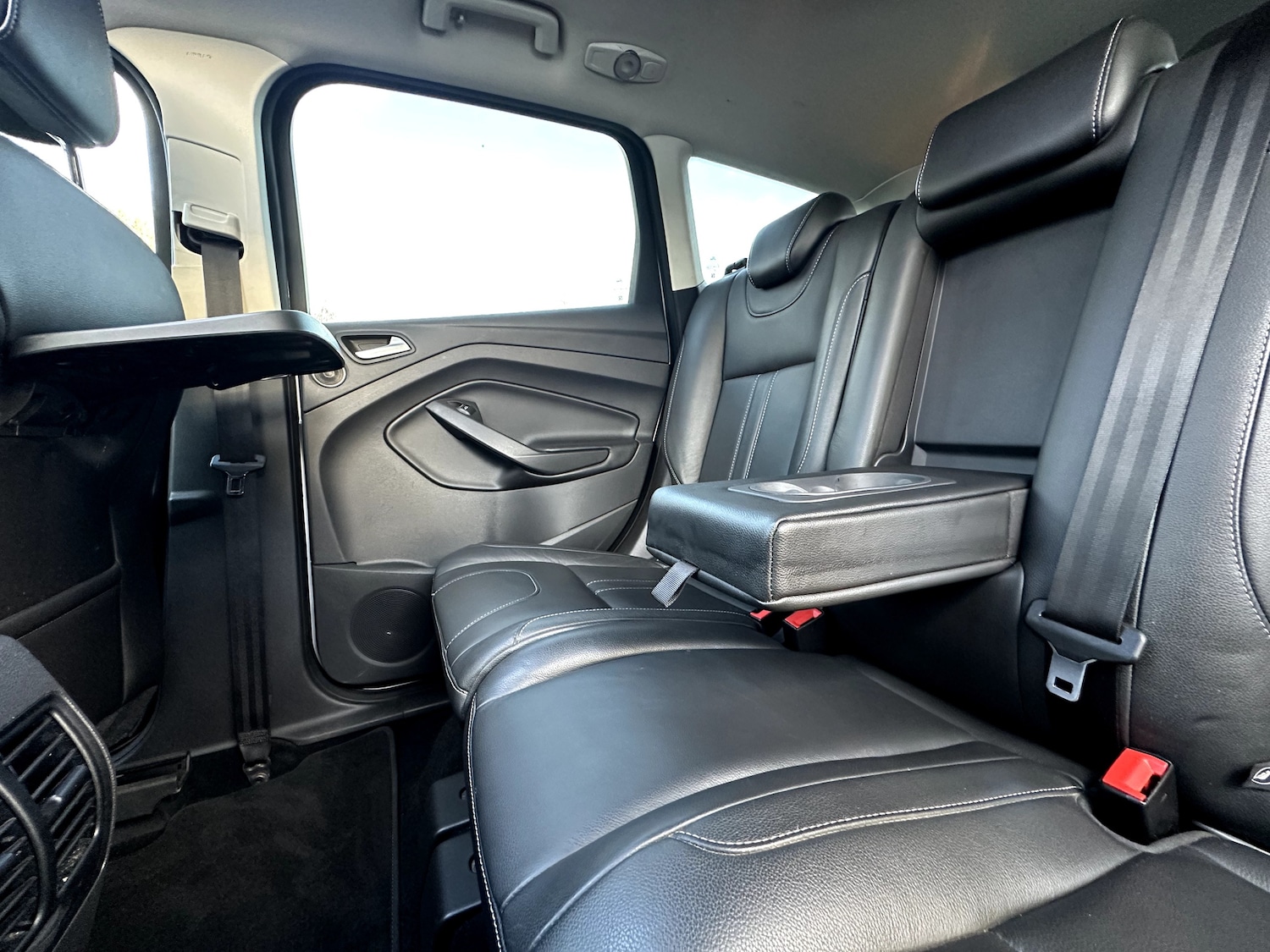 Used Ford Kuga 2015 for sale - 76905200: Photo 45