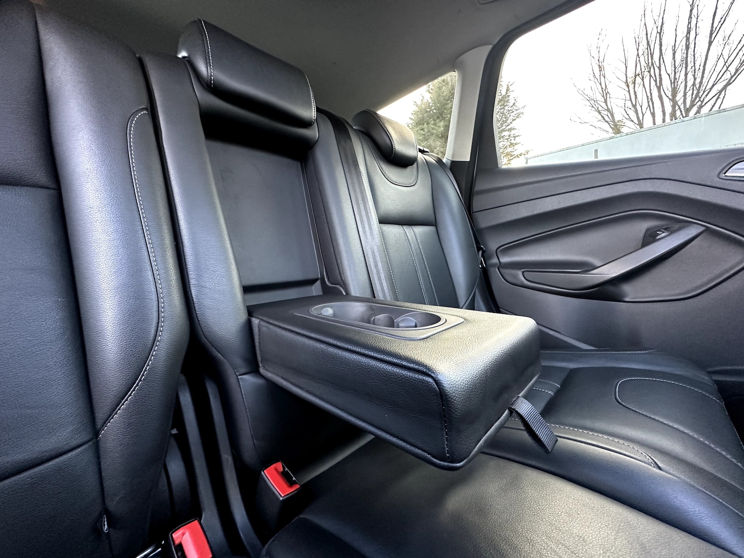 Used Ford Kuga 2015 for sale - 76905200: Photo 52