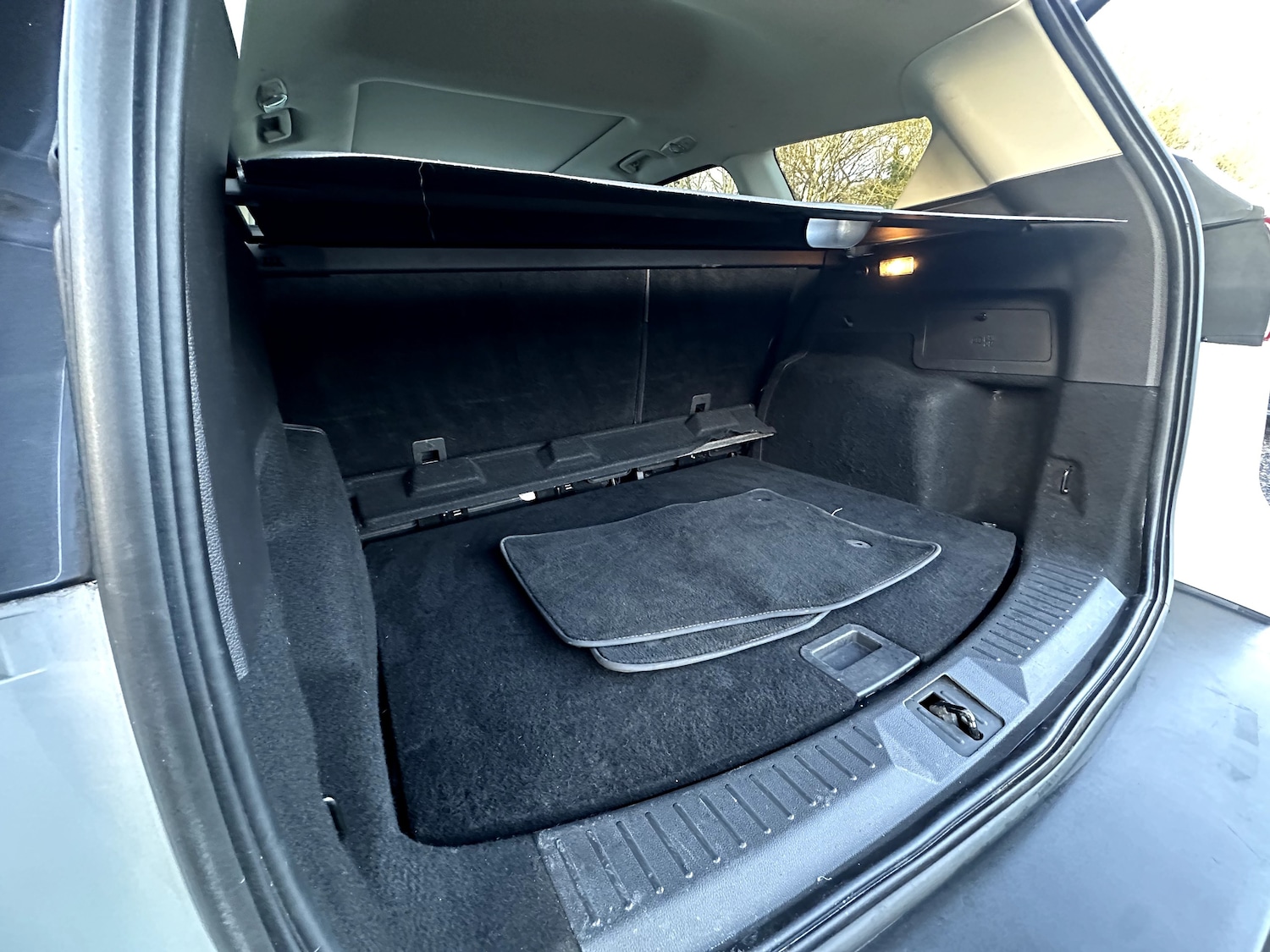 Used Ford Kuga 2015 for sale - 76905200: Photo 59