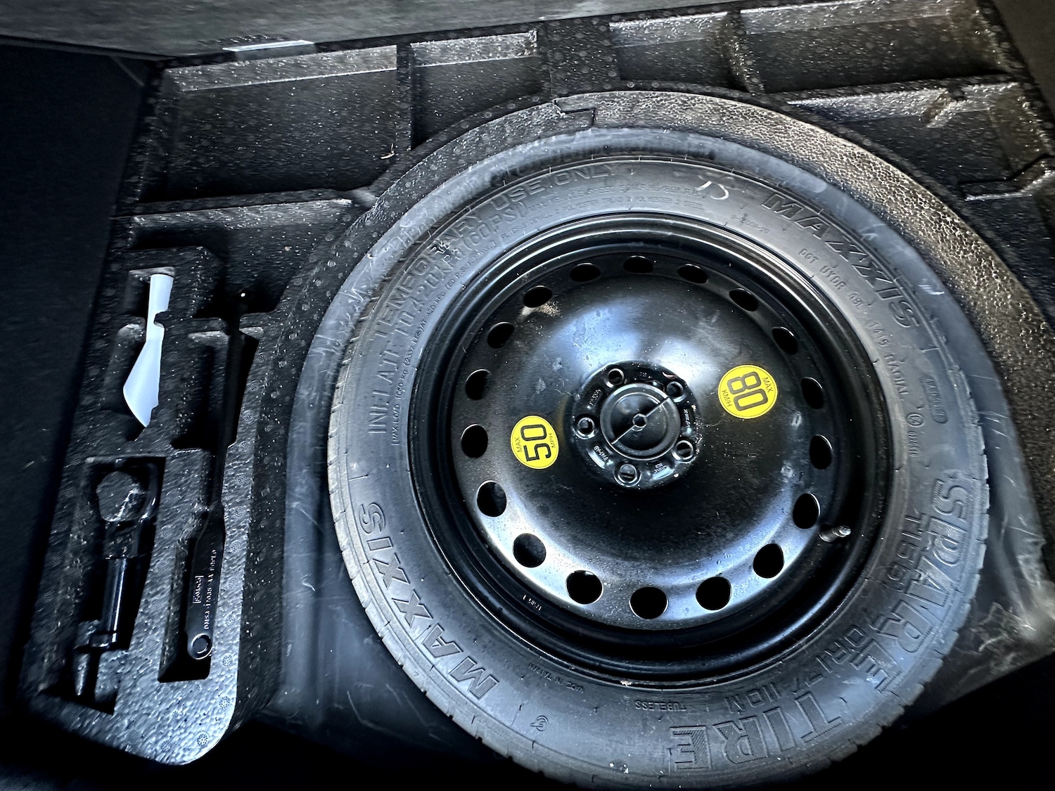 Used Ford Kuga 2015 for sale - 76905200: Photo 61