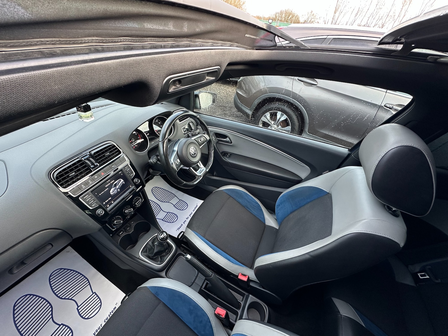 Used Volkswagen Polo 2016 for sale - 76941416: Photo 2