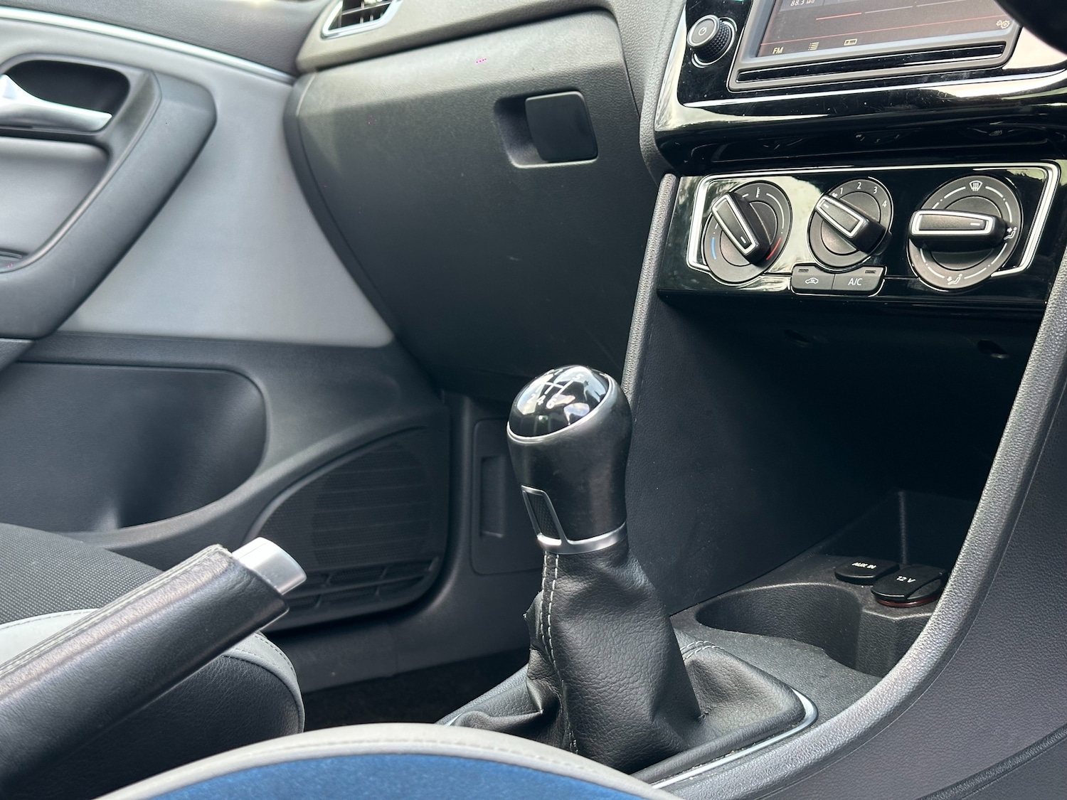 Used Volkswagen Polo 2016 for sale - 76941416: Photo 29