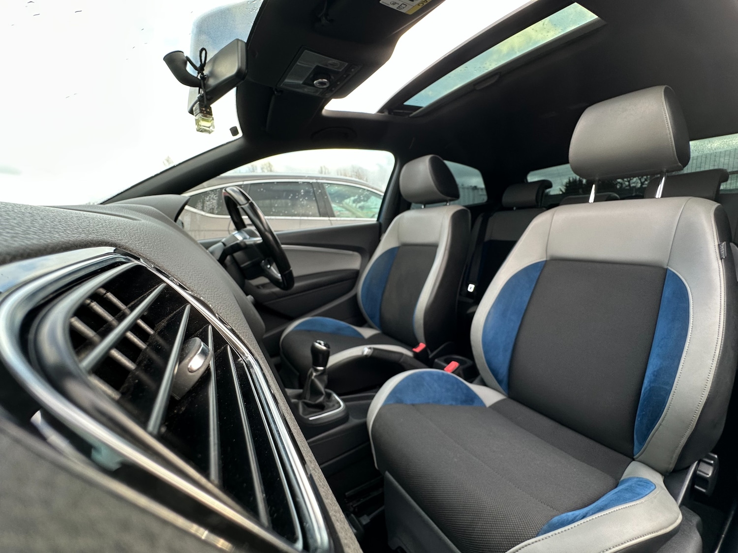 Used Volkswagen Polo 2016 for sale - 76941416: Photo 40