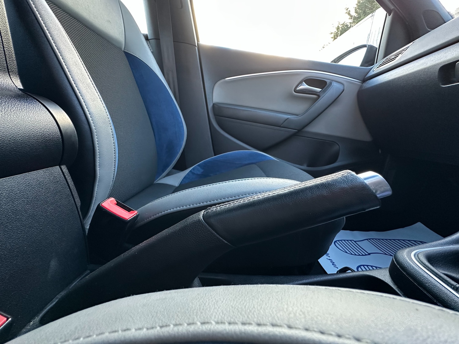 Used Volkswagen Polo 2015 for sale - 76937663: Photo 28