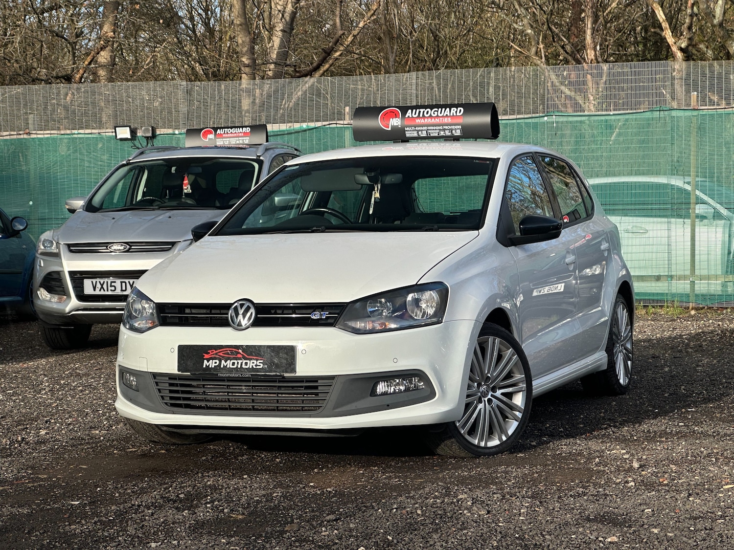 Used Volkswagen Polo 2015 for sale - 76937663: Photo 3