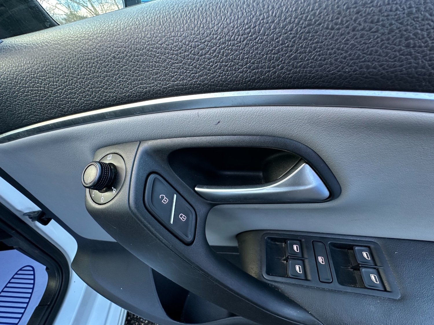 Used Volkswagen Polo 2015 for sale - 76937663: Photo 34