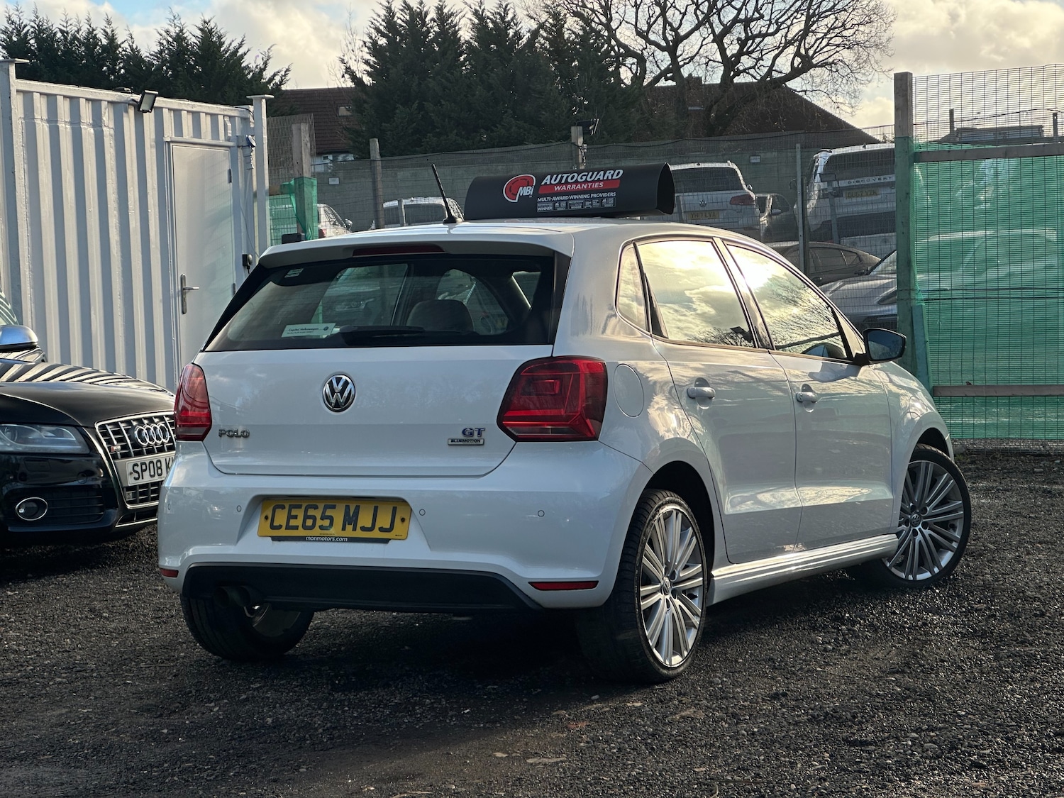 Used Volkswagen Polo 2015 for sale - 76937663: Photo 7