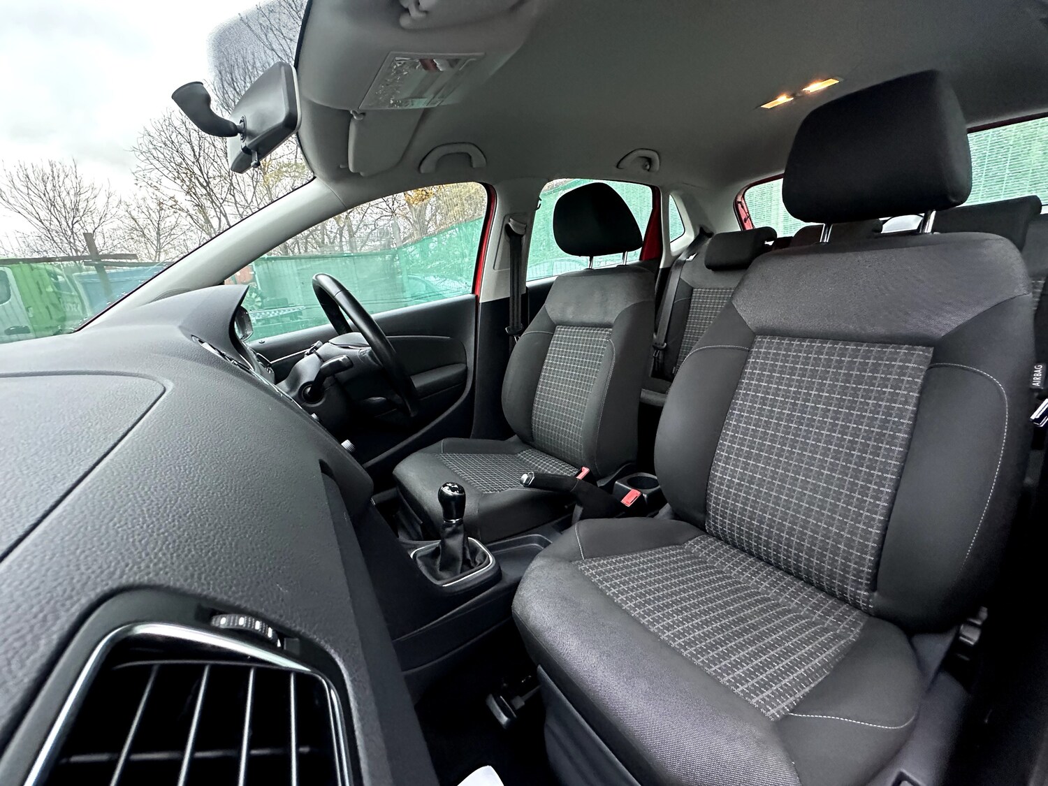 Used Volkswagen Polo for sale - 76909314: Photo 38