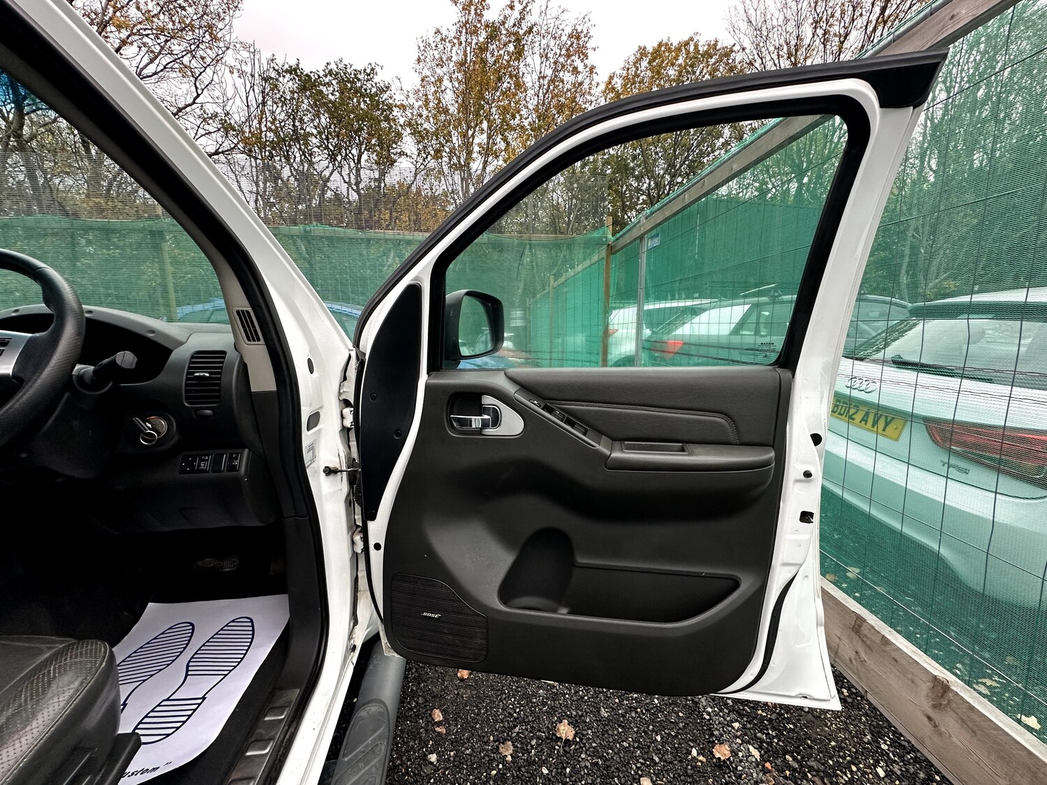 Used Nissan Navara 2013 for sale - 76534980: Photo 37