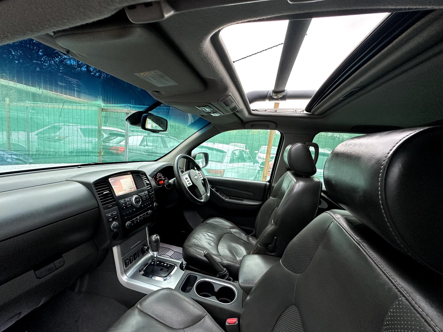 Used Nissan Navara 2013 for sale - 76534980: Photo 40