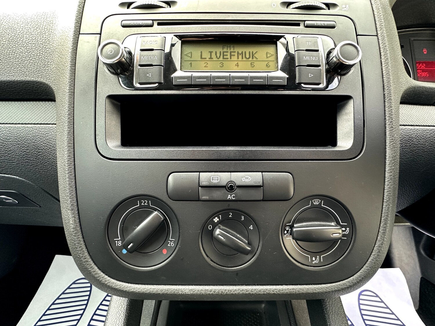 Used Volkswagen Golf 2009 for sale - 76534983: Photo 14