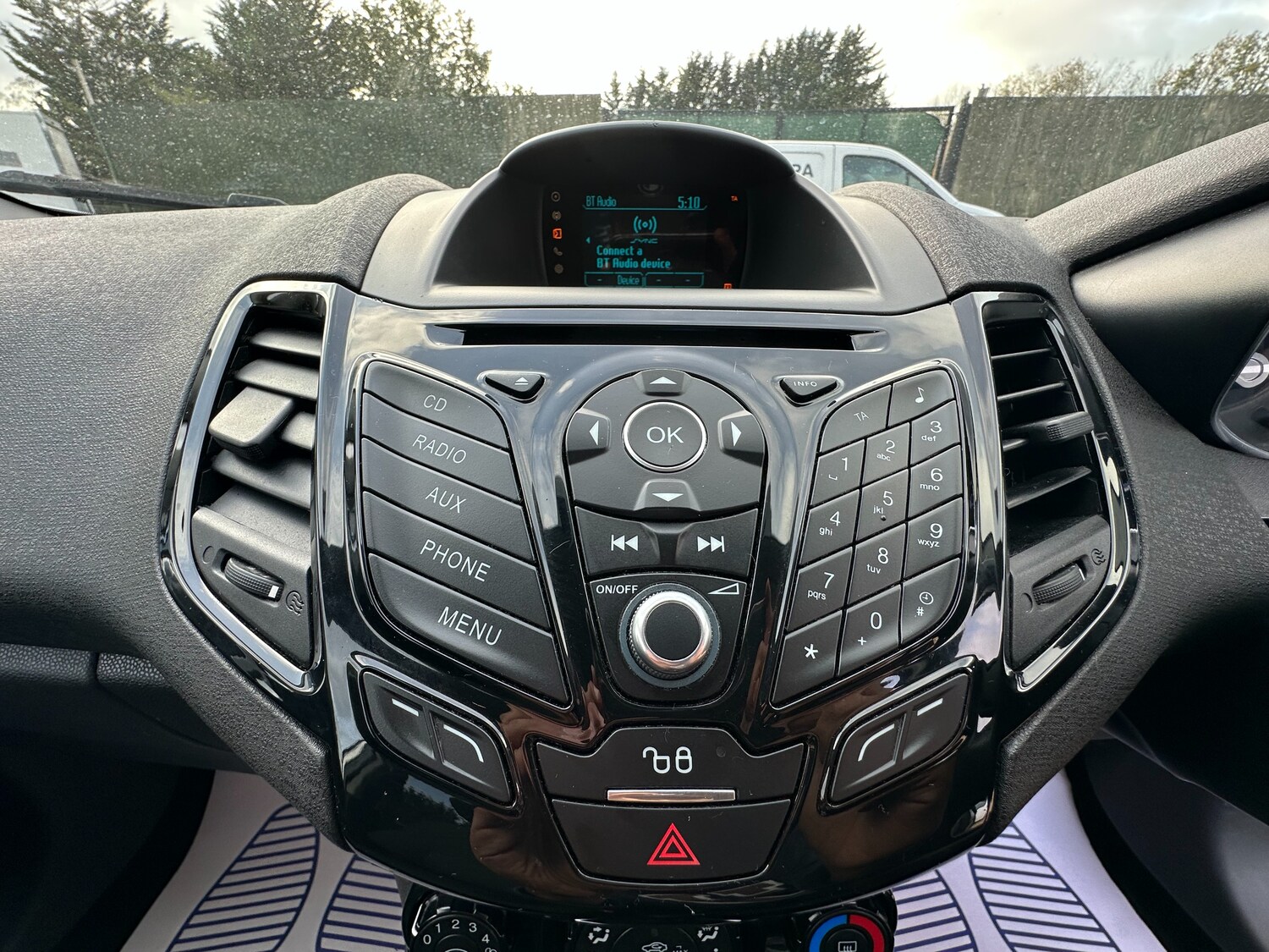 Used Ford Fiesta 2015 for sale - 76534997: Photo 16