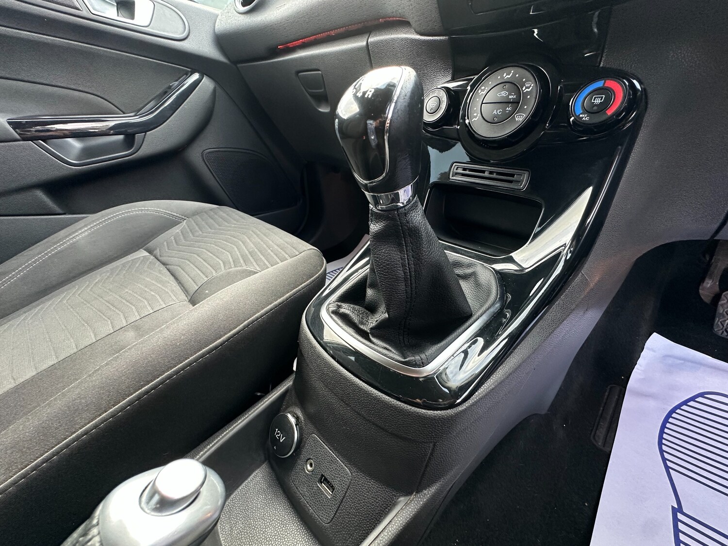 Used Ford Fiesta 2015 for sale - 76534997: Photo 20