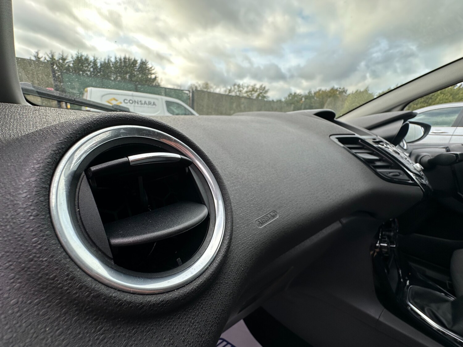 Used Ford Fiesta 2015 for sale - 76534997: Photo 31