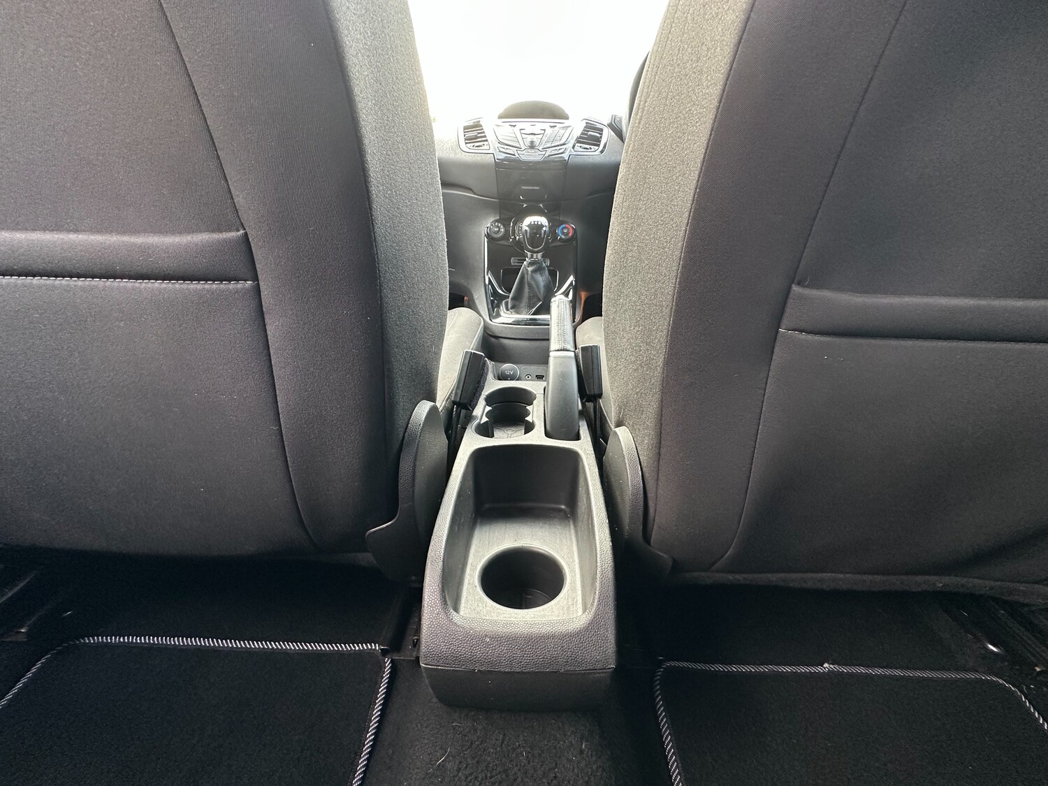 Used Ford Fiesta 2015 for sale - 76534997: Photo 36