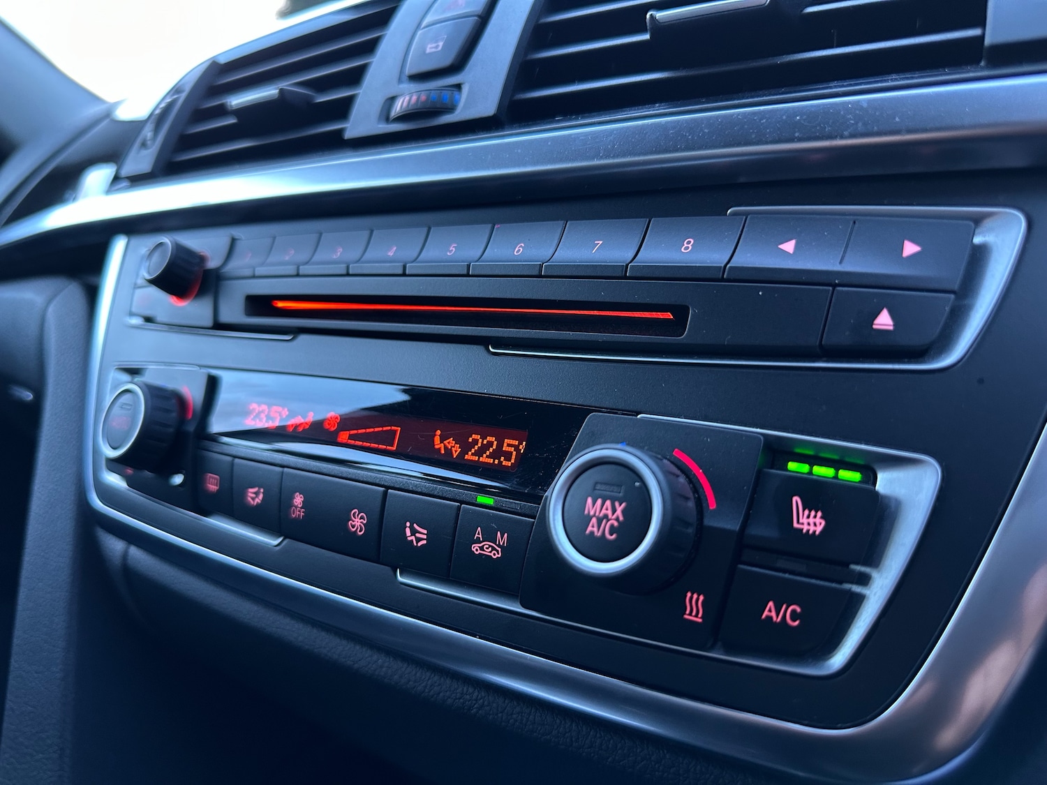 Used BMW 3 Series 2014 for sale - 76937665: Photo 31