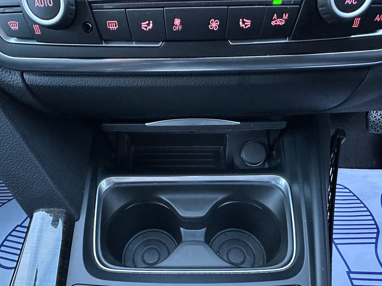 Used BMW 3 Series 2014 for sale - 76937665: Photo 42