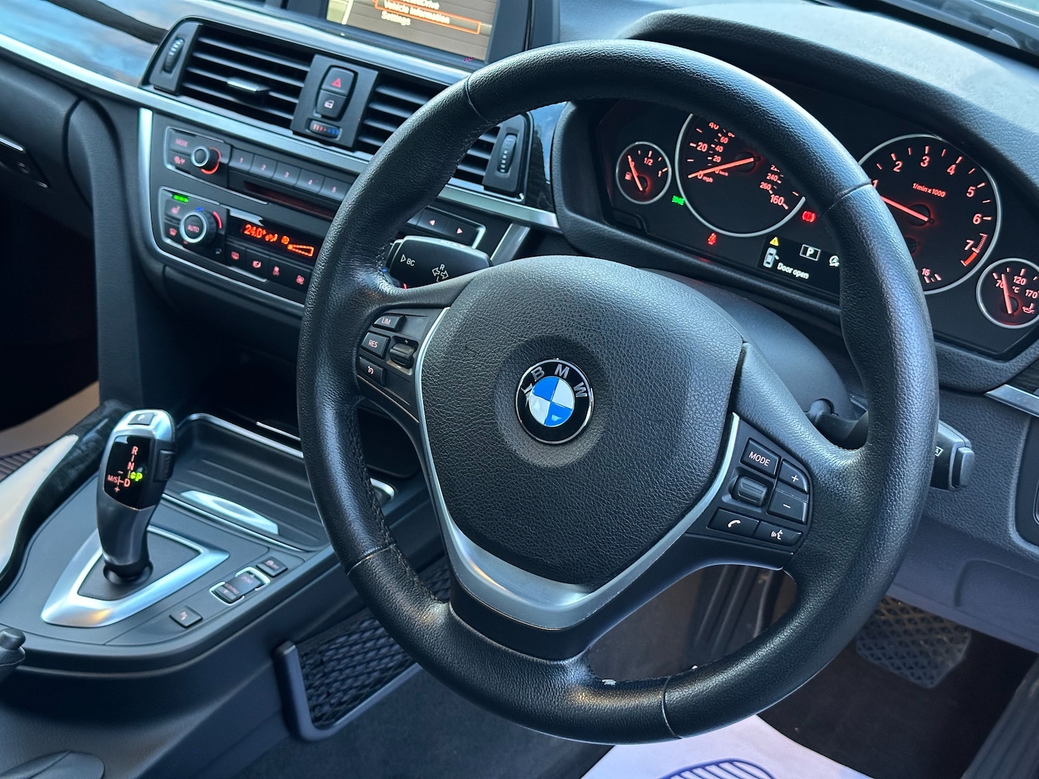 Used BMW 3 Series 2014 for sale - 76937665: Photo 57