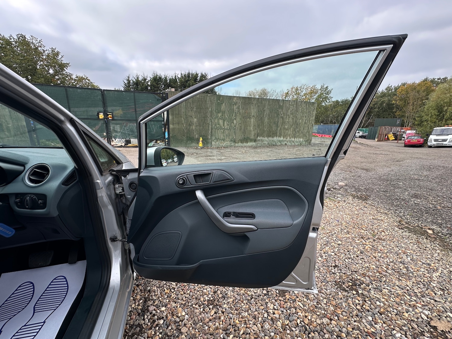 Used Ford Fiesta 2009 for sale - 76535006: Photo 21