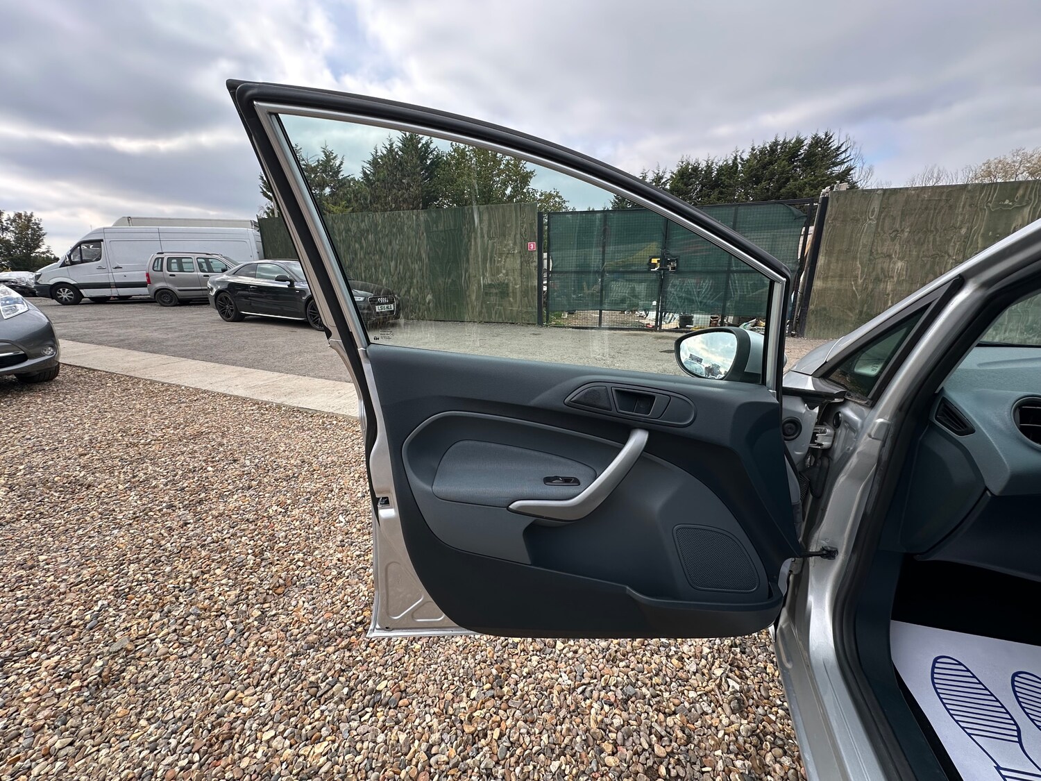 Used Ford Fiesta 2009 for sale - 76535006: Photo 29