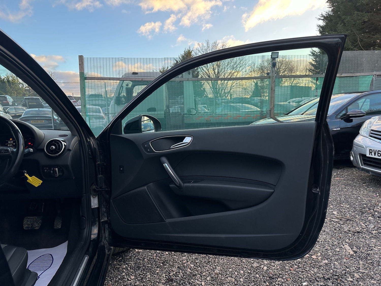 Used Audi A1 2012 for sale - 77052188: Photo 32