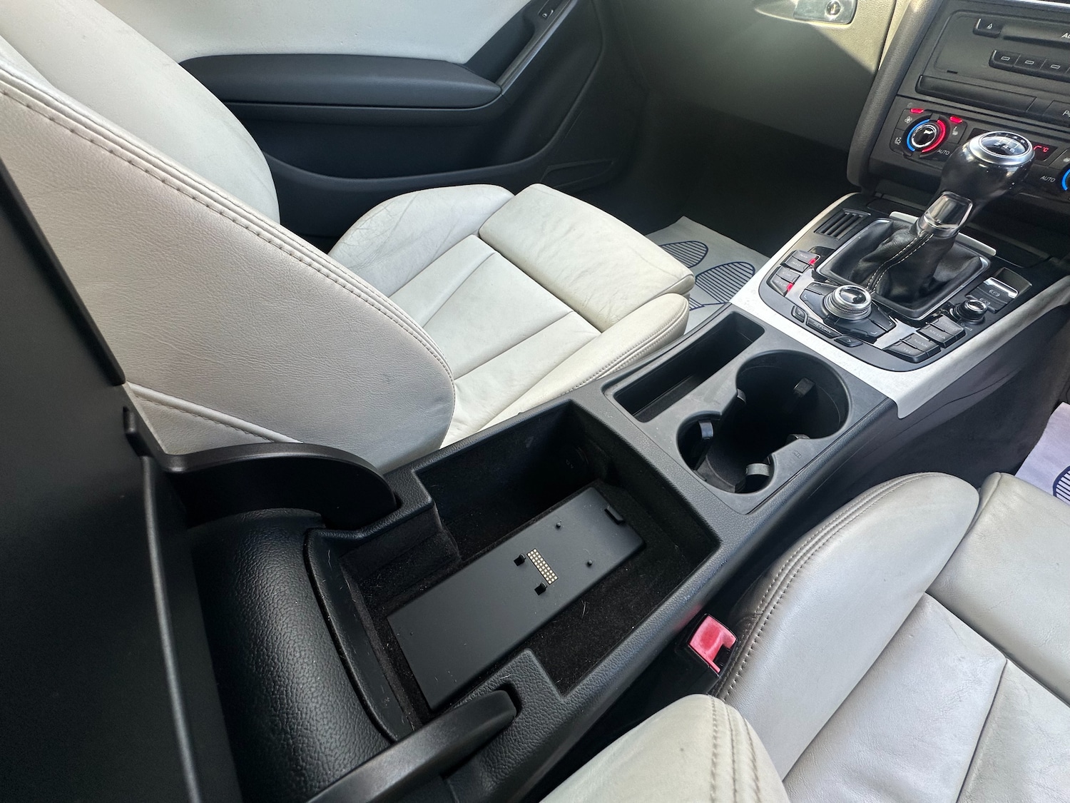 Used Audi S5 2008 for sale - 76915195: Photo 42