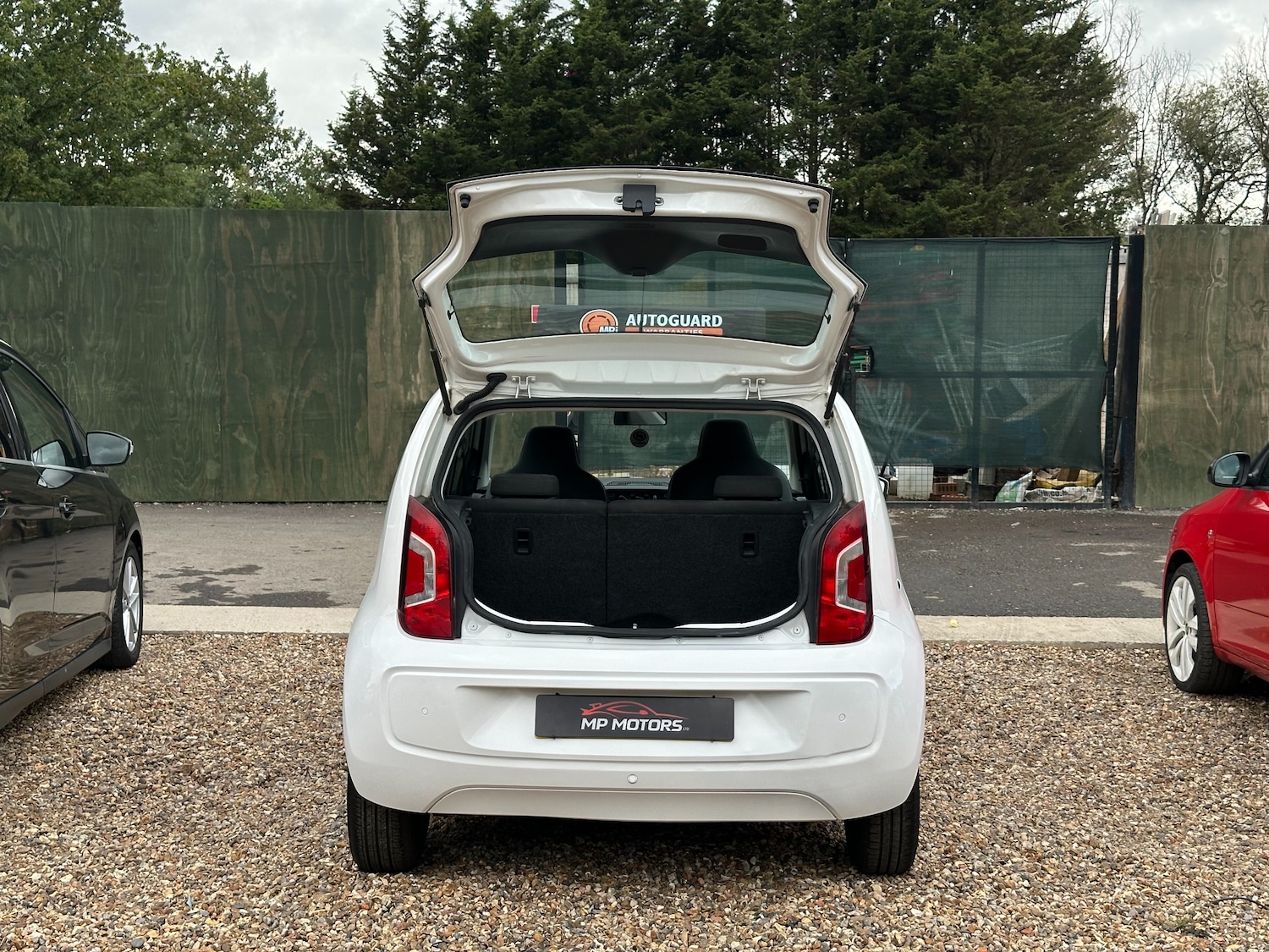 Used Volkswagen up! 2013 for sale - 77020266: Photo 29