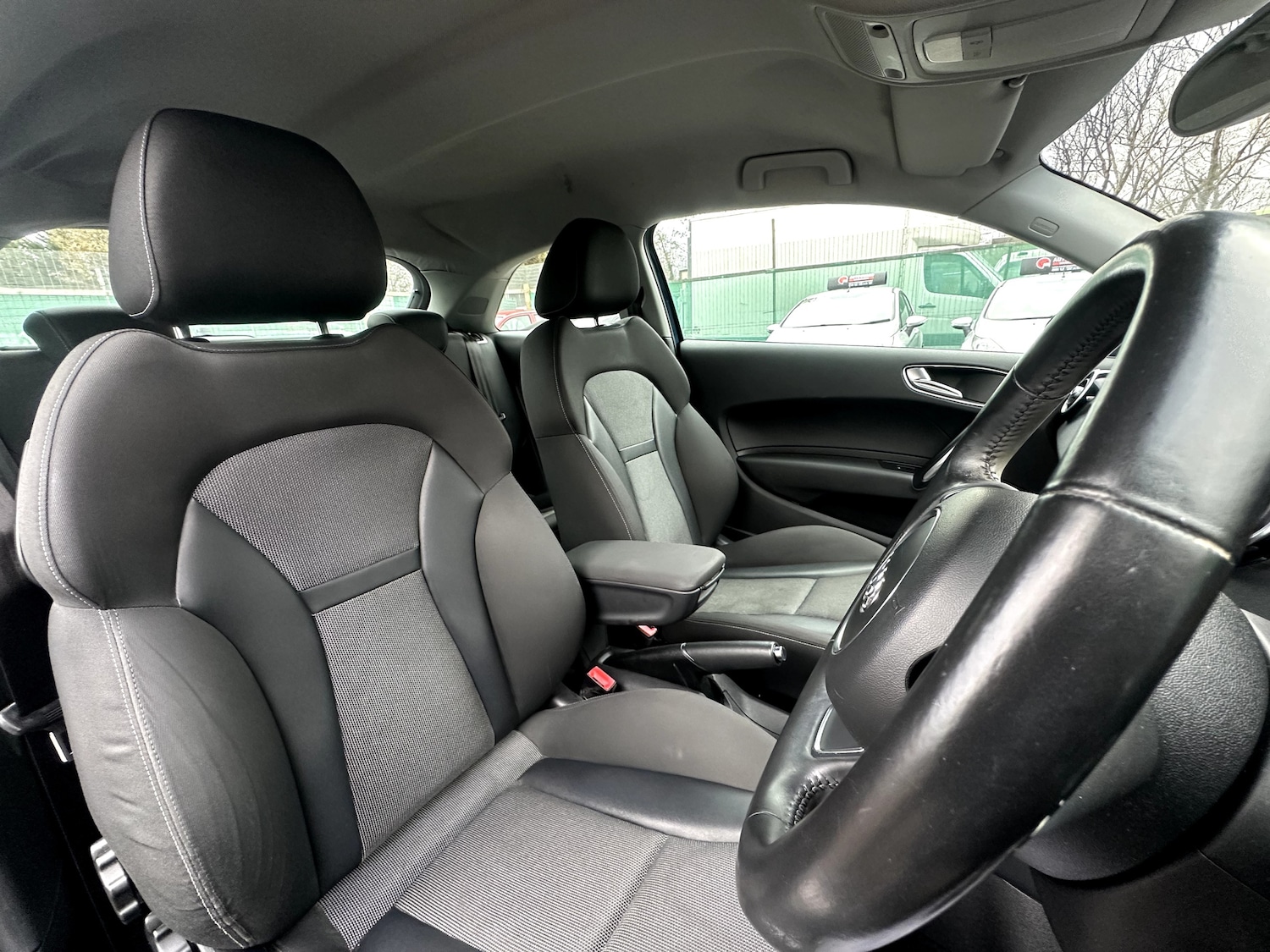 Used Audi A1 2011 for sale - 76663125: Photo 26