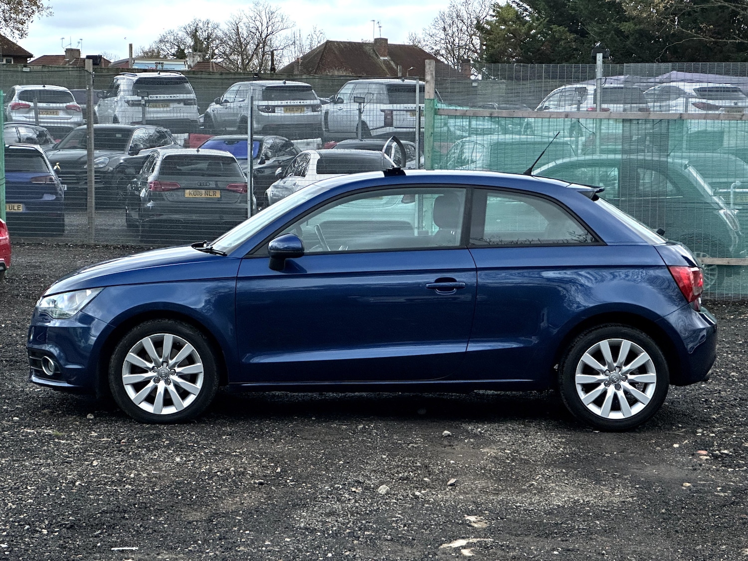 Used Audi A1 2011 for sale - 76663125: Photo 4