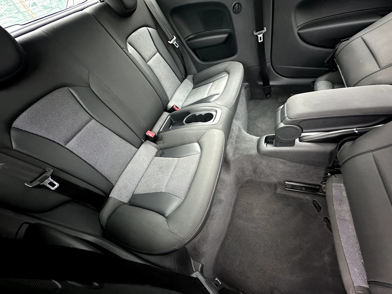 Used Audi A1 2011 for sale - 76663125: Photo 49