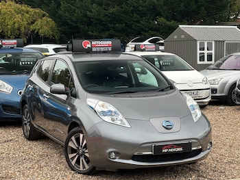 Used Nissan Leaf 2017 for sale - 76534977: Photo
