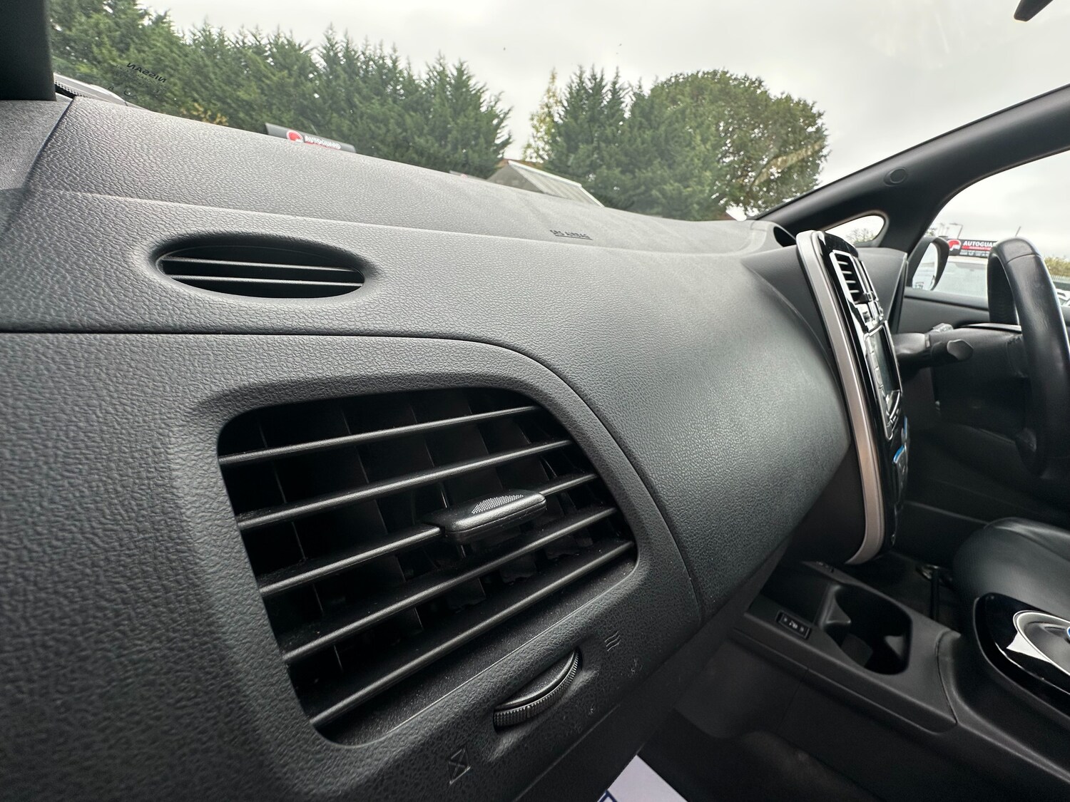 Used Nissan Leaf 2017 for sale - 76534977: Photo 25