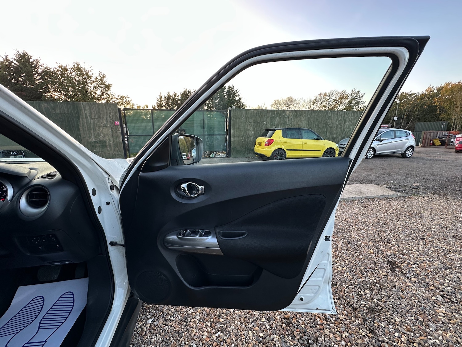 Used Nissan Juke 2014 for sale - 76534981: Photo 23