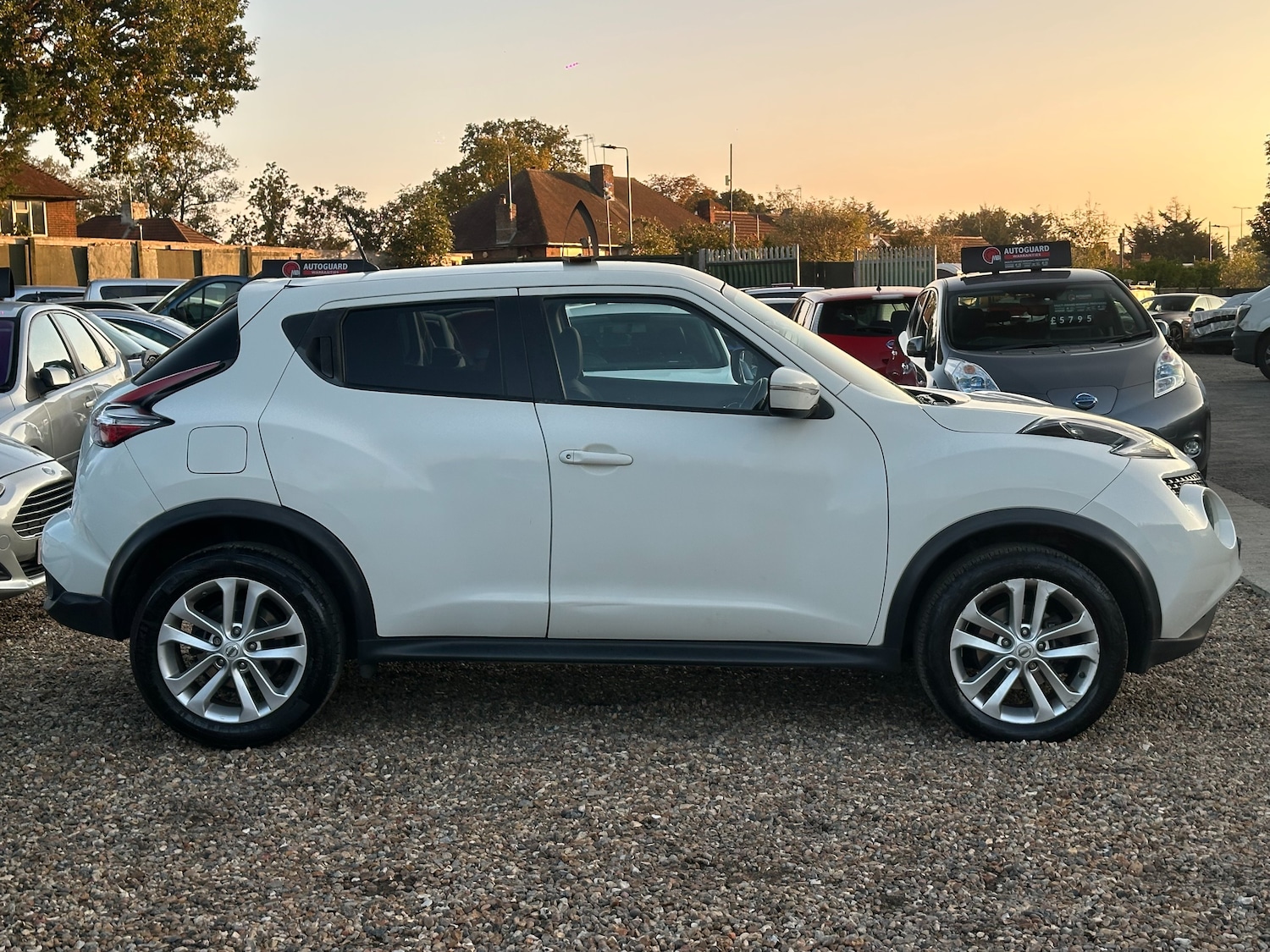 Used Nissan Juke 2014 for sale - 76534981: Photo 8