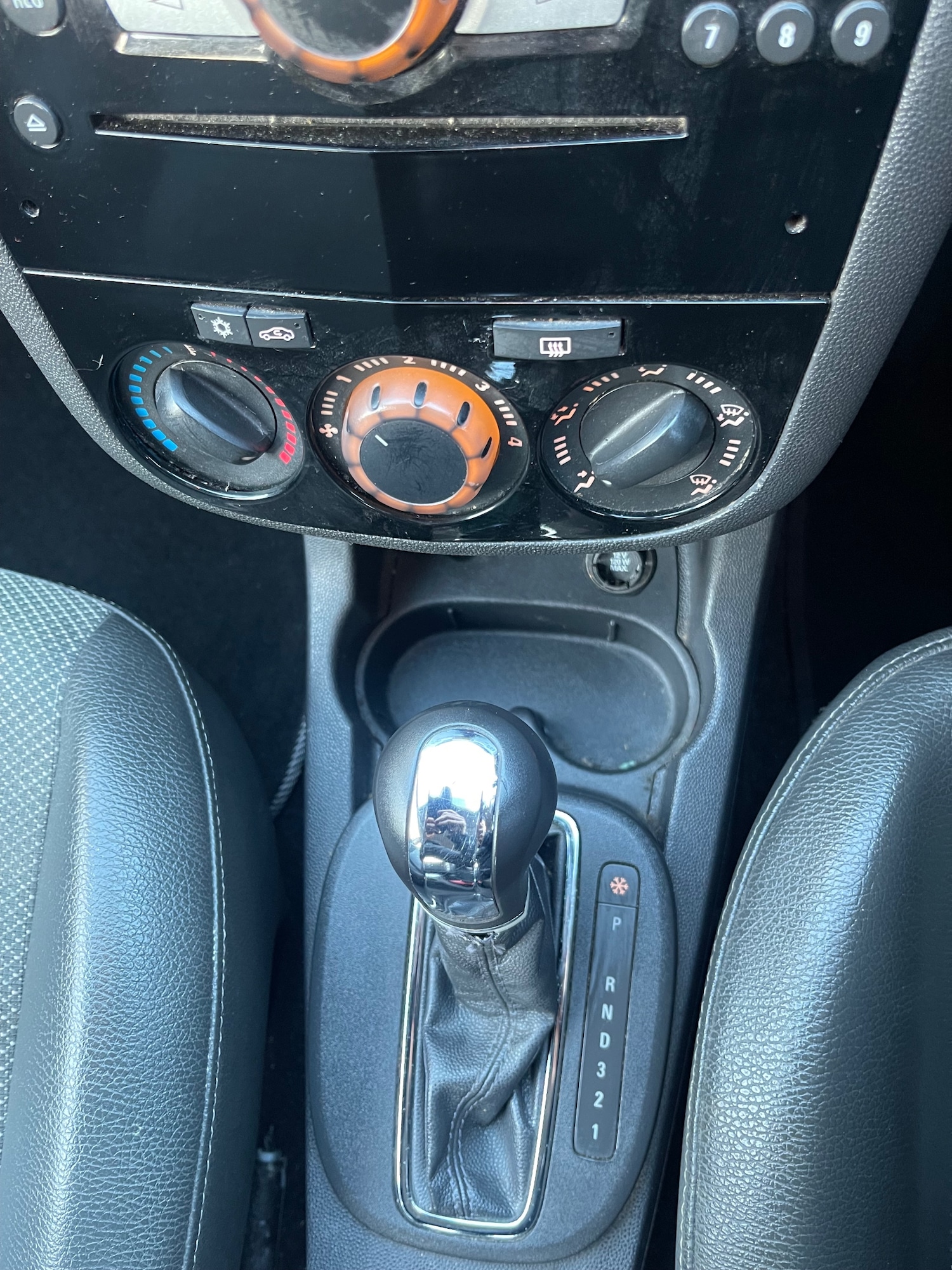 Used Vauxhall Corsa 2009 for sale - 76829635: Photo 11