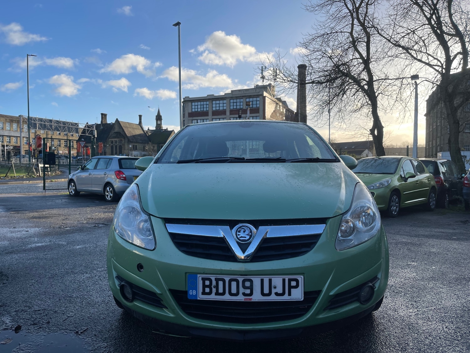 Used Vauxhall Corsa 2009 for sale - 76829635: Photo 2