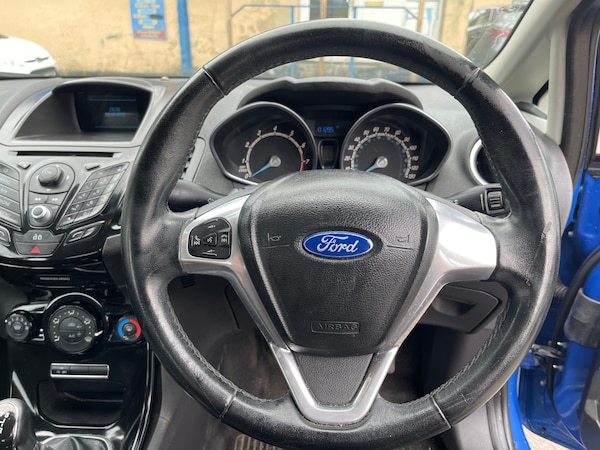 Used Ford Fiesta 2013 for sale - 74549402: Photo 16