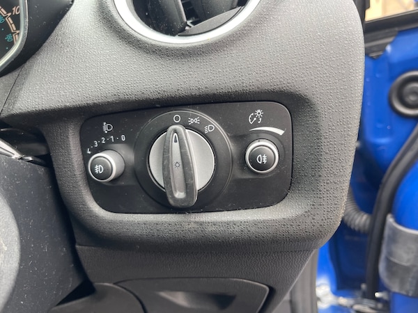 Used Ford Fiesta 2013 for sale - 74549402: Photo 17