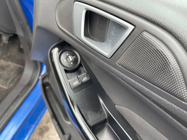 Used Ford Fiesta 2013 for sale - 74549402: Photo 18
