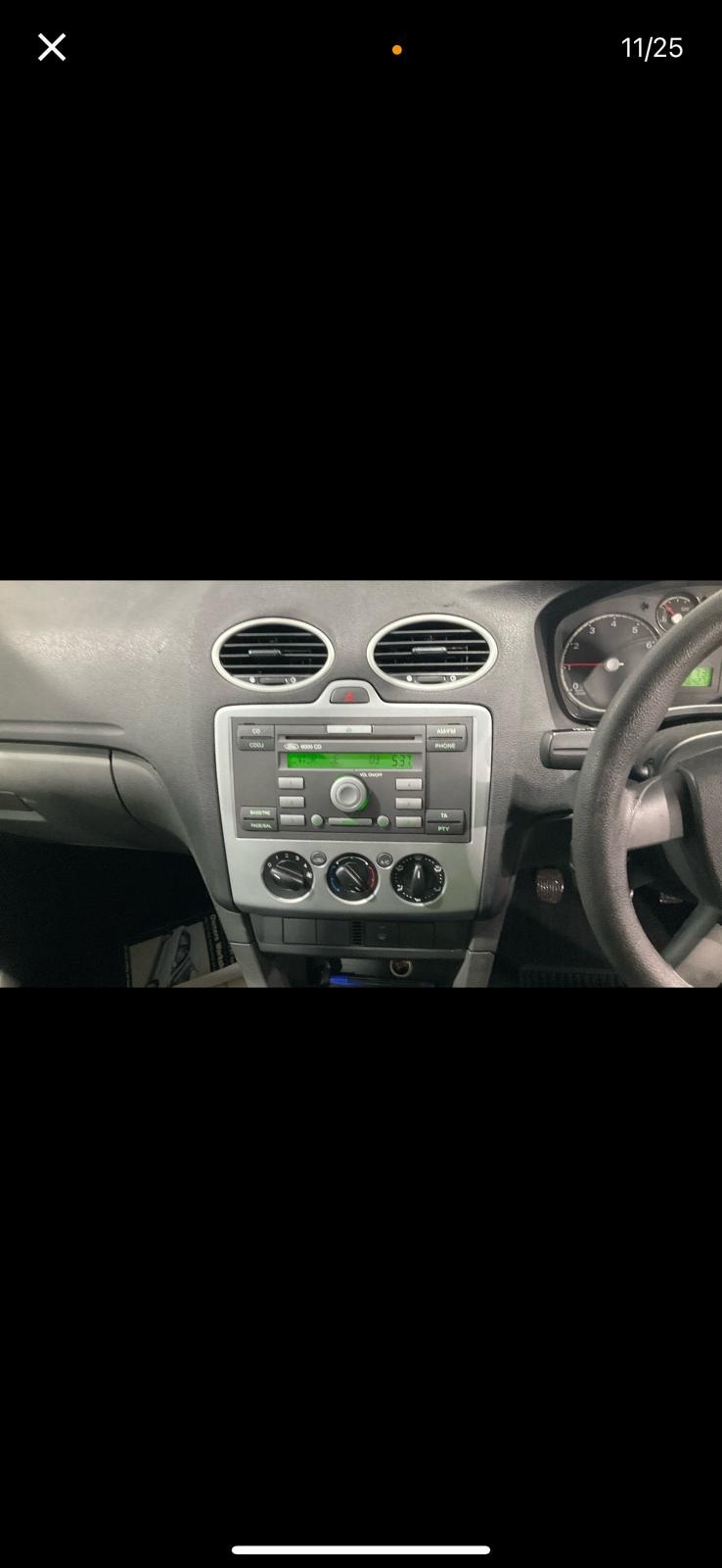 Used Ford Focus 2005 for sale - 76829673: Photo 9