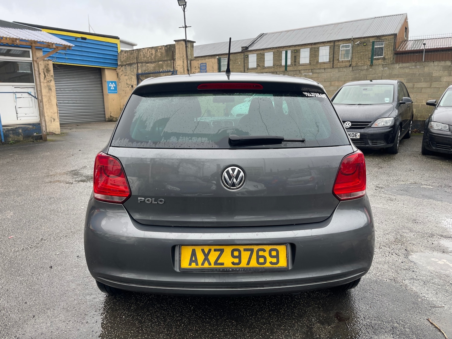 Used Volkswagen Polo 2011 for sale - 77689363: Photo 6