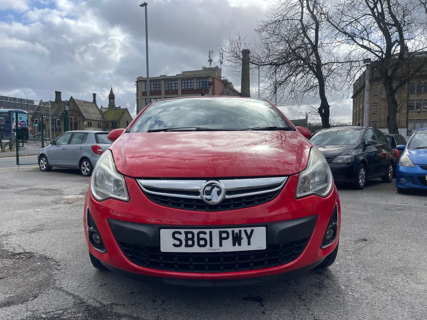 Used Vauxhall Corsa 2012 for sale - 77831153: Photo 2