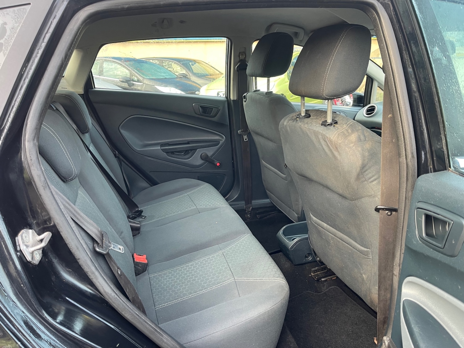 Used Ford Fiesta 2010 for sale - 77019429: Photo 9